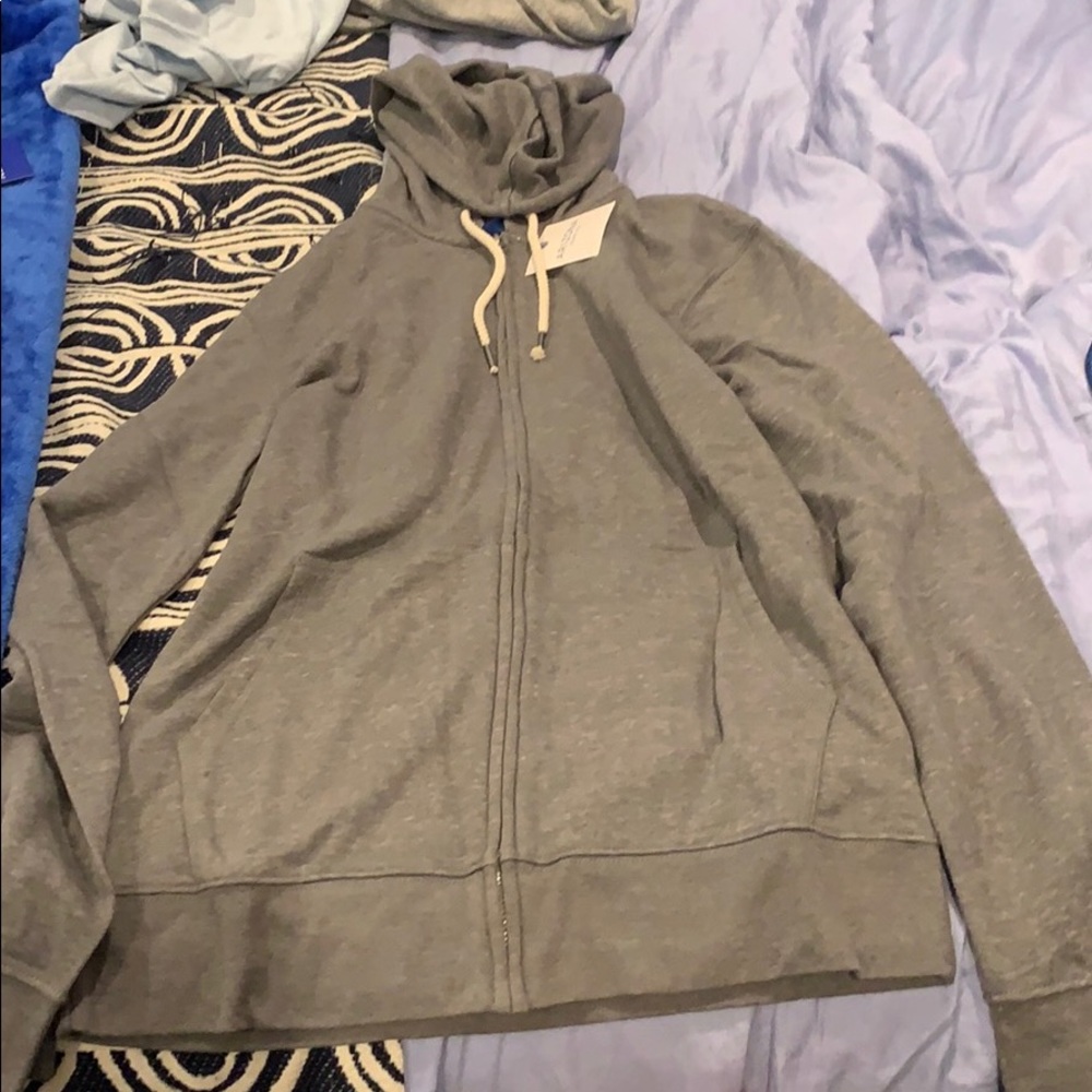 Men’s zip up jacket